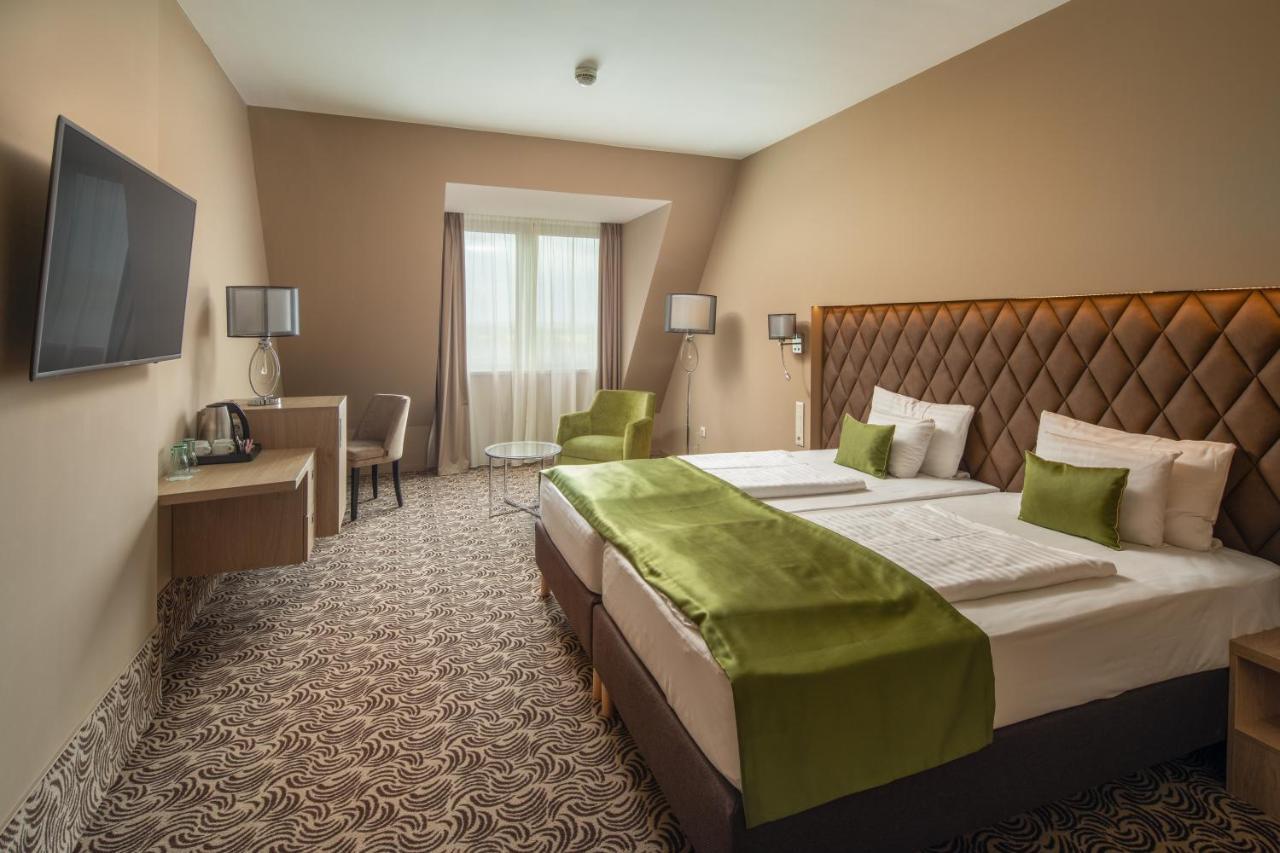 Greenfield Hotel Golf & Spa Bük Eksteriør billede