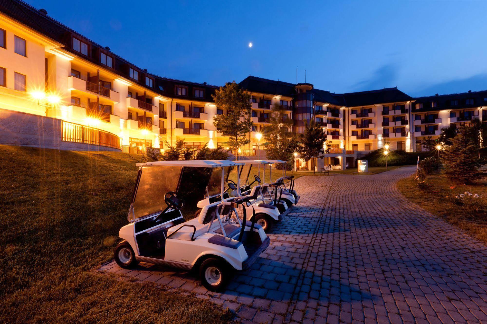 Greenfield Hotel Golf & Spa Bük Eksteriør billede