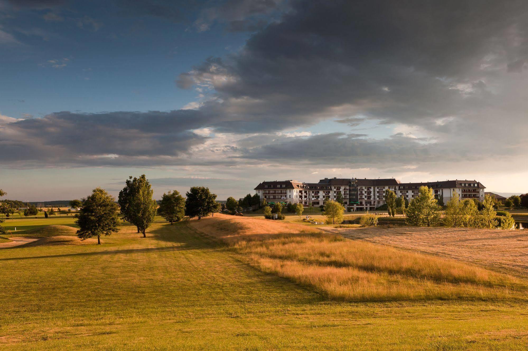Greenfield Hotel Golf & Spa Bük Eksteriør billede